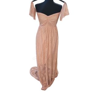 Romantic Renaissance style pink lace dress bohemian festival M with long train